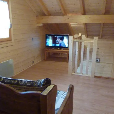 Le Planot בקתה *